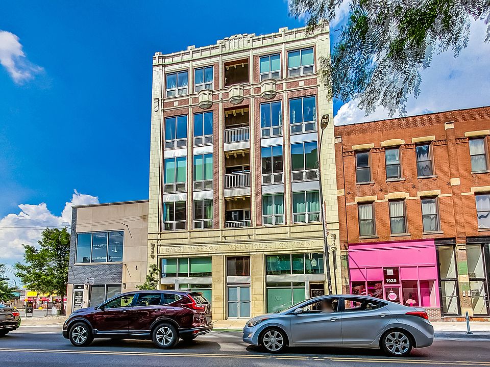 1st image of 1927 N Milwaukee Ave #201