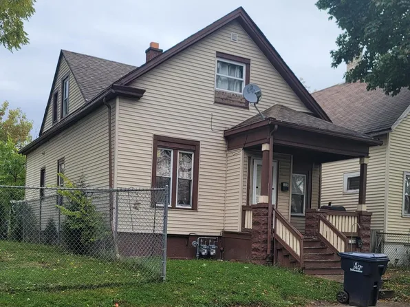 1338 West Columbia STREET, Milwaukee, WI 53206
