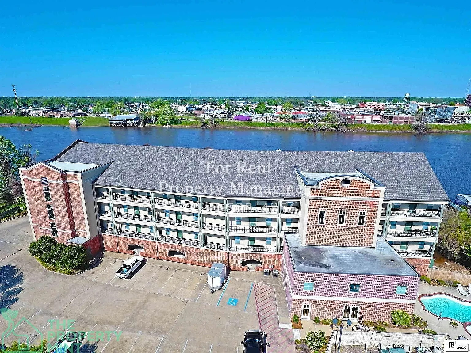 3 bed, 1856 sqft, $2,450 — Photo 1