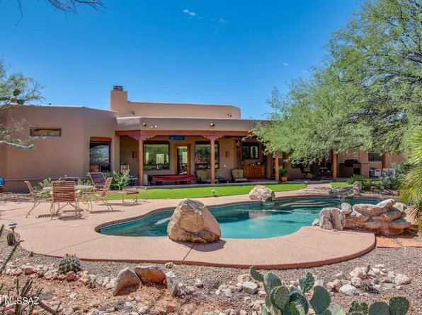 12381 E Fort Lowell Rd, Tucson, AZ 85749