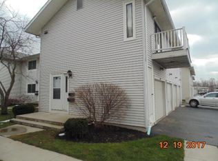 573 Eastbrooke Ln, Rochester, NY 14618