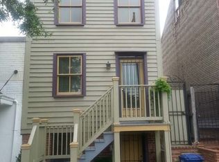 907 11th St SE, Washington, DC 20003