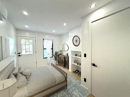 Rented by Pear NYC LLC | media 30