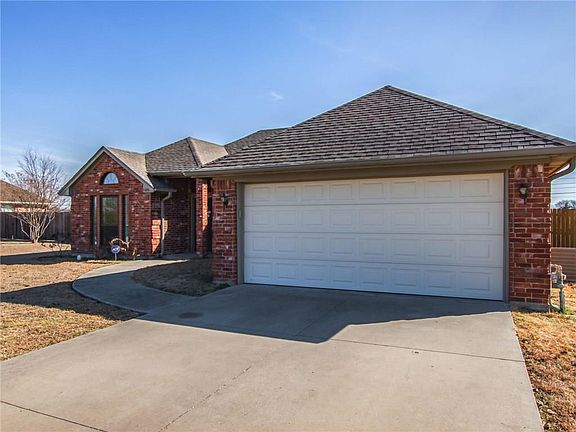 2nd image of 5105 Creek Crossing Dr