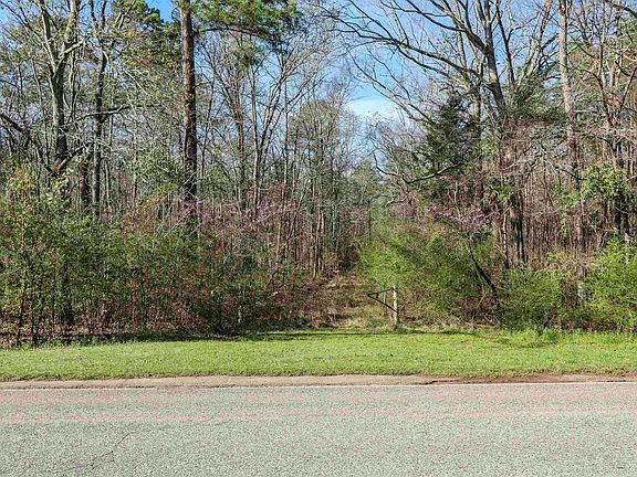 5th image of 701 Choccolocco Rd