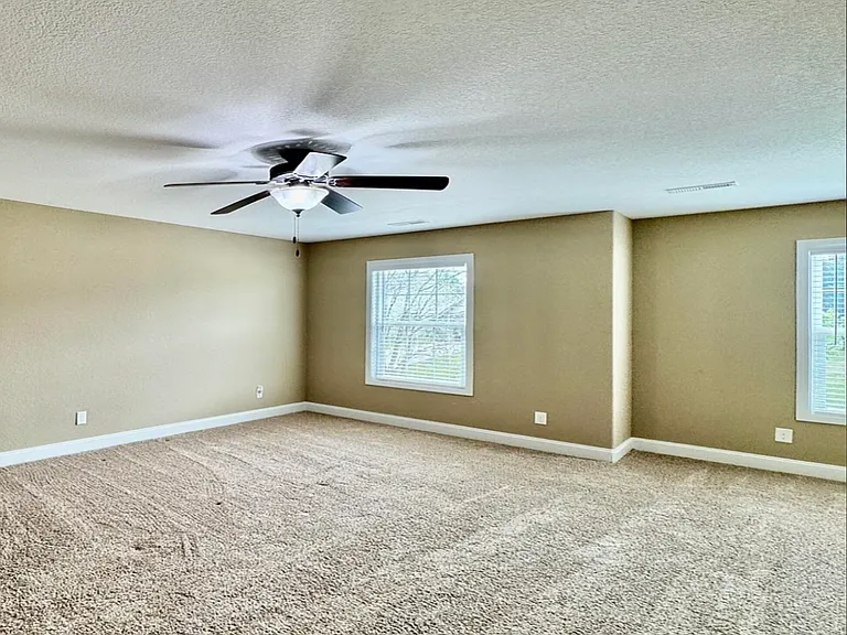 1203 Elsborn Ridge Rd — Photo 16