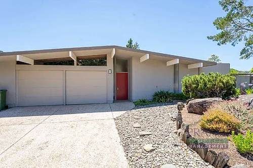 1221 Idylberry Rd Photo 1