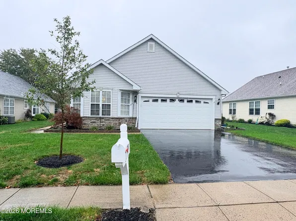 3280 Springer Lane, Toms River, NJ 08755