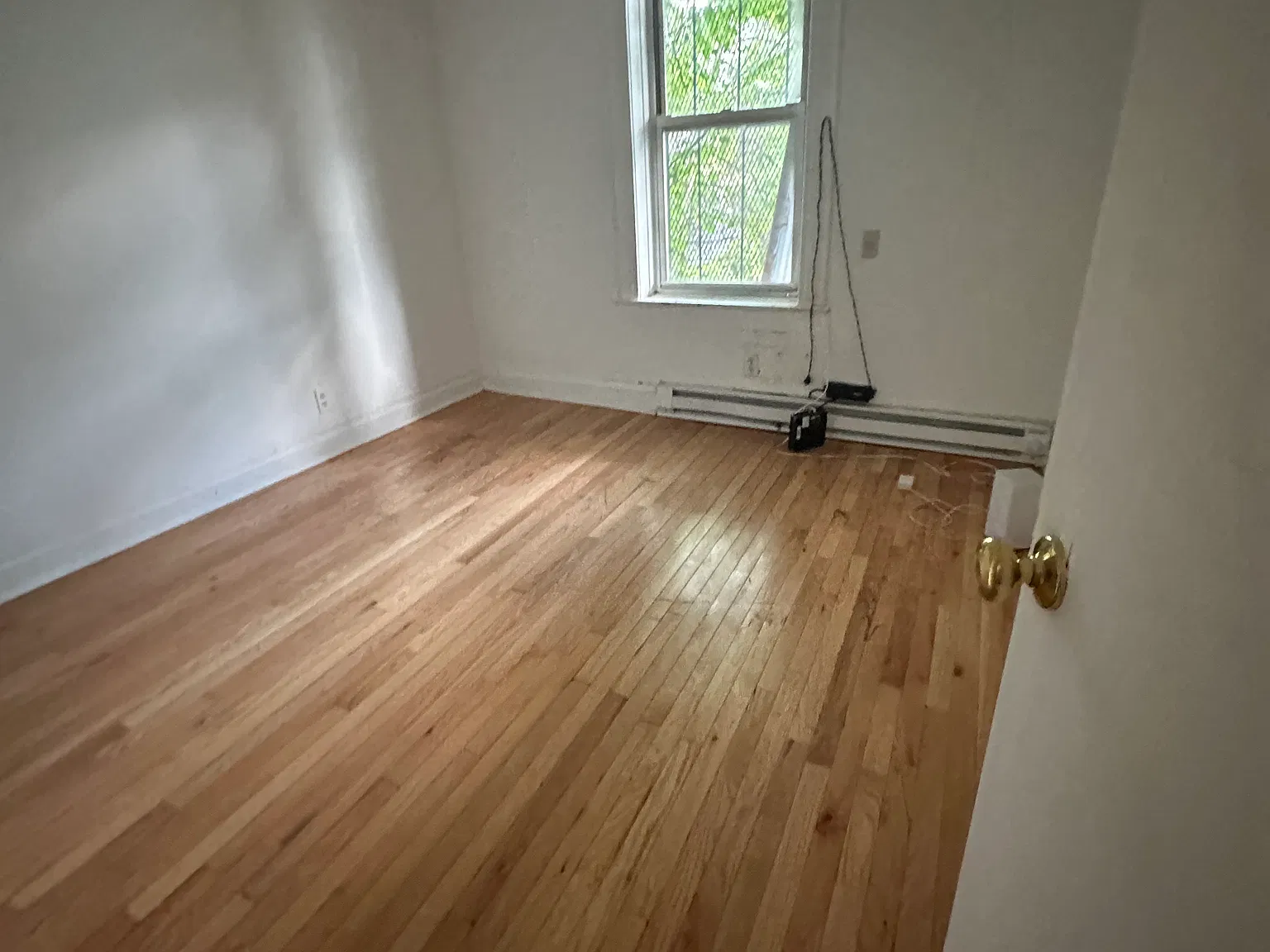 3 bed, $1,850 — Photo 3