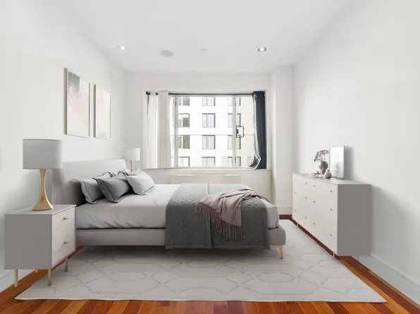 30-85 Vernon Boulevard image 6 of 9