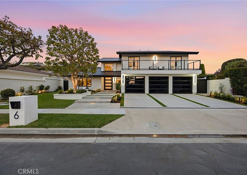 1st image of 6 Monterey Cir