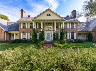 7 Fieldview Ln, Califon, NJ 07830