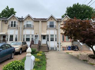 300A Woodbine Ave, Staten Island, NY
