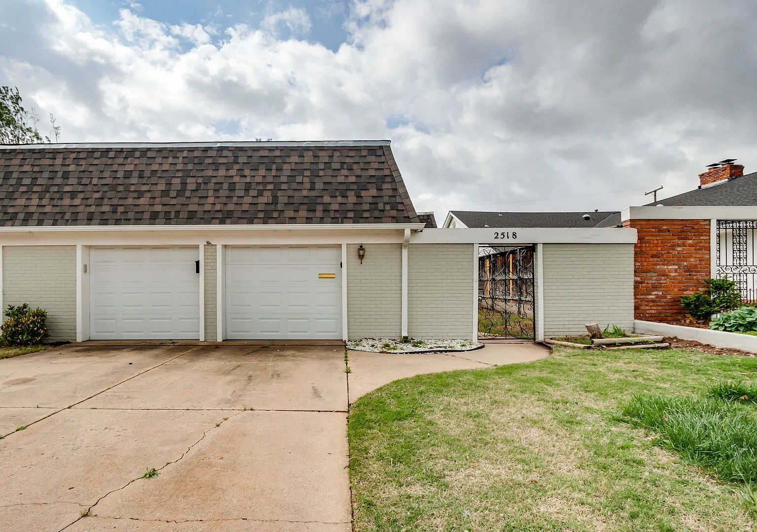 3 Bed 2 Bath Duplex In OKC! — Photo 2