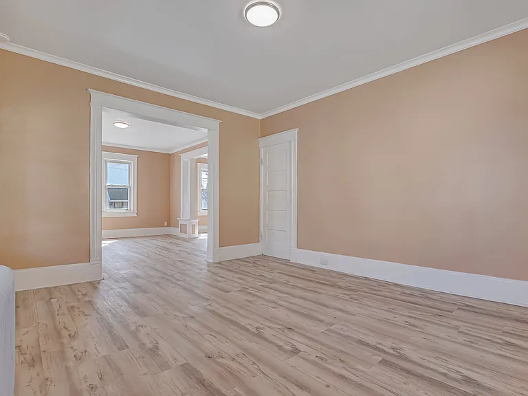 516 Hickory St — Photo 10