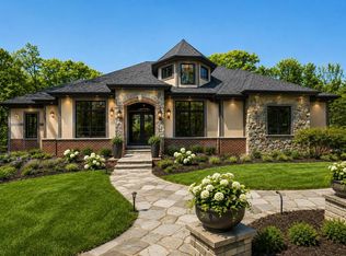 1021 Emerald DRIVE, Hartford, WI 53027