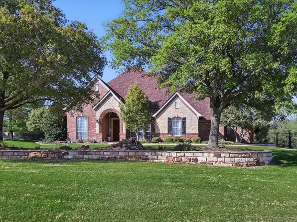 3708 S Bay Breeze Ln, Fort Worth, TX 76179