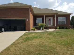 1916 Clearwater Dr, Lawrenceburg, KY 40342