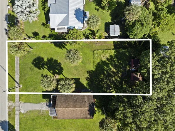 1814 S 29th Street, Fort Pierce, FL 34947