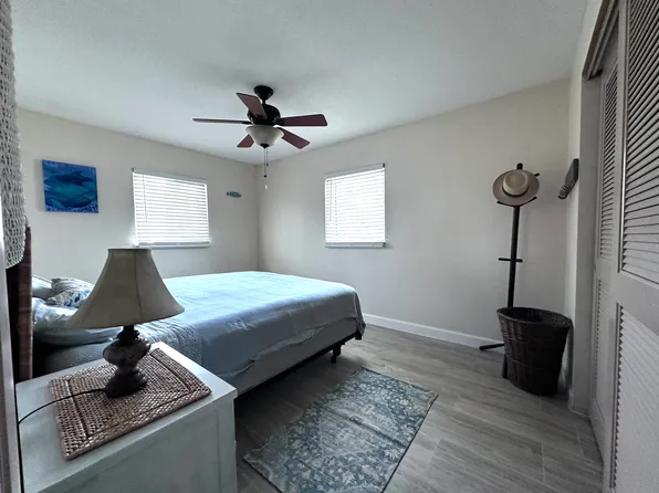 (undisclosed Address), Venice, FL 34293