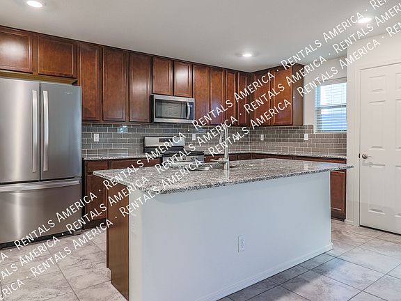2nd image of 16267 W La Ventilla Way