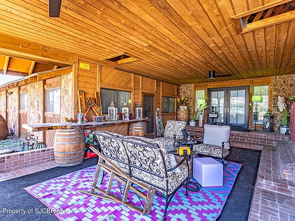 2nd image of 2000 Crane Xing