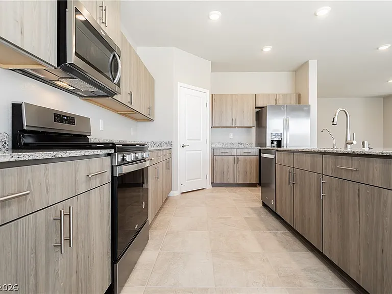 8976 Pacific Mist St — Photo 5
