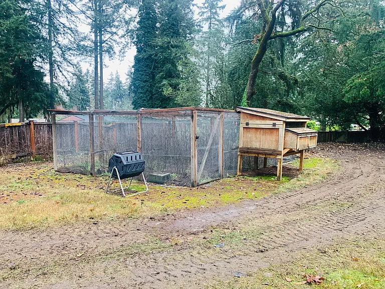 12304 Glenwood Ave SW — Photo 25