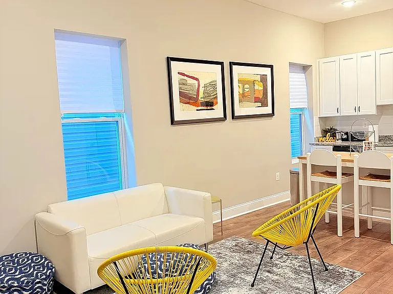 3429 Chestnut Ave #3 — Photo 2