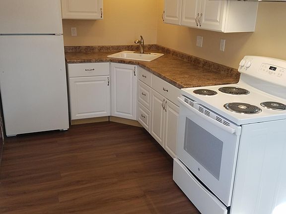 2nd image of 7421 W Fernwood Cir APT 1