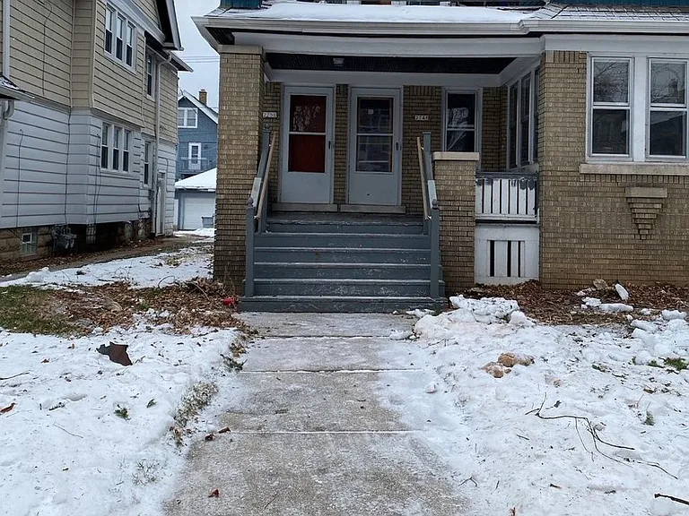 2748 N 44th St — Photo 1