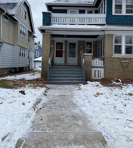 2748 N 44th St Photo 1