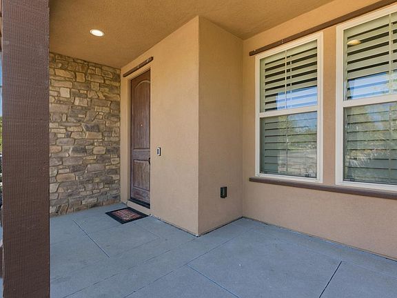 4th image of 13550 Hyacinth Hills Way
