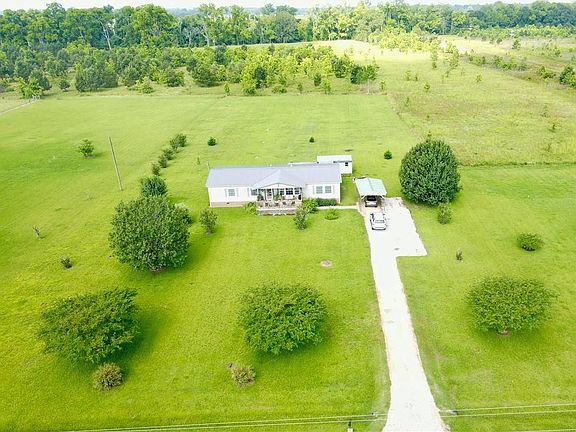 2nd image of 863 Farenzie Rd