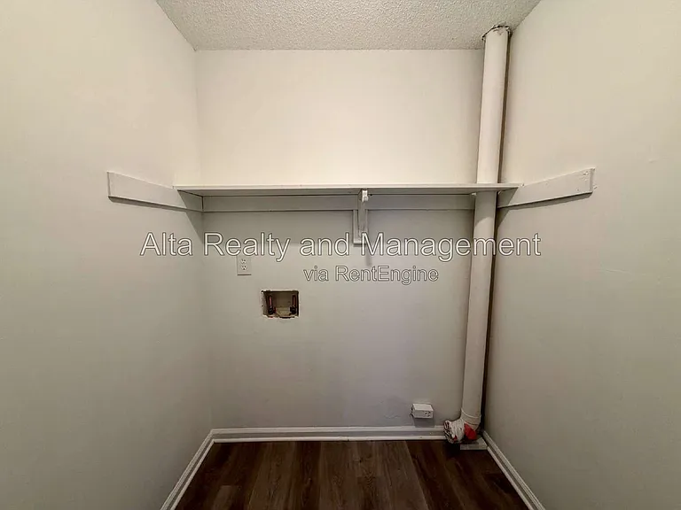 8113 San Jose Manor Dr E #3 — Photo 13