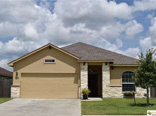 112 Blue Rock Ct, Victoria, TX 77904