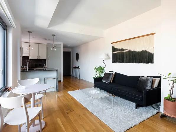 554 4th Ave #4E, Brooklyn, NY 11215