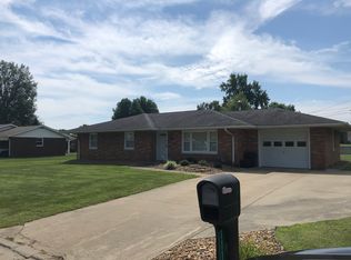 1112 Hasenour Ave, Jasper, IN 47546