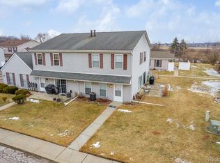 28402 Raleigh Crescent Dr, Chesterfield, MI 48051