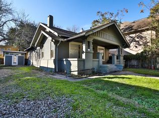 2606 Hopkins St, Houston, TX 77006