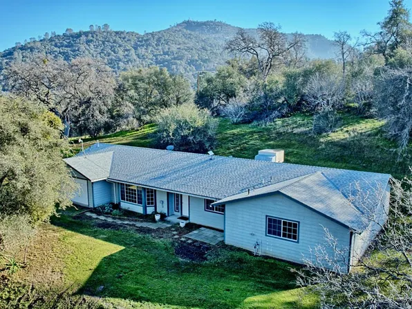 33072 Black Mountain Rd, Tollhouse, CA 93667