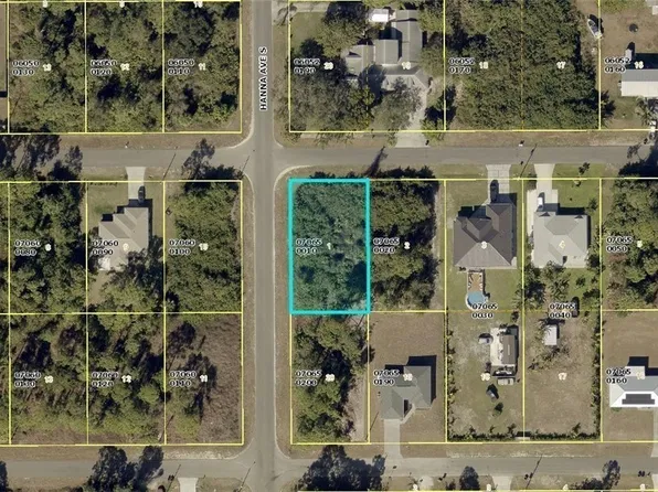 2727 3rd St SW, Lehigh Acres, FL 33976