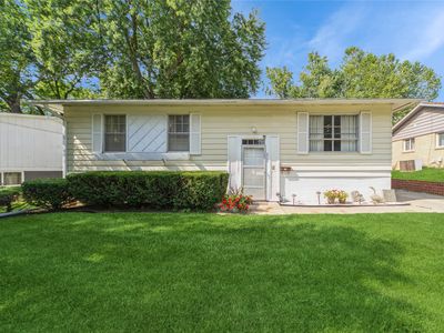 8505 Madison Ave, Urbandale, IA, 50322