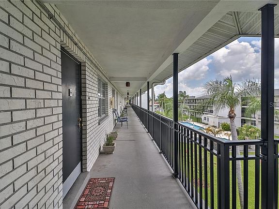 4th image of 4050 4th St N APT 318