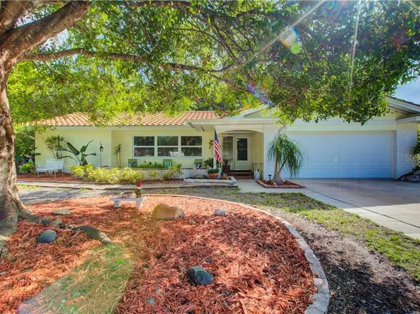 3617 White Sulphur Pl, Sarasota, FL 34232