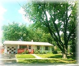 1st image of 1612 Laurel Ave