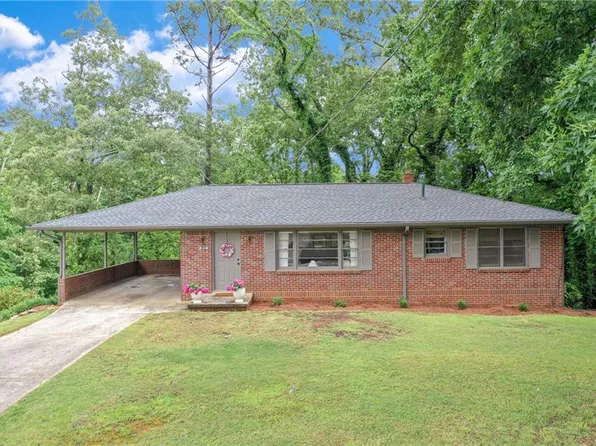 3308 Clearview Dr, Gainesville, GA 30506