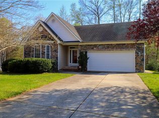 5304 Cragganmore Dr, Mc Leansville, NC 27301