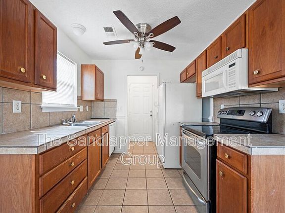 5th image of 5037 Westview St