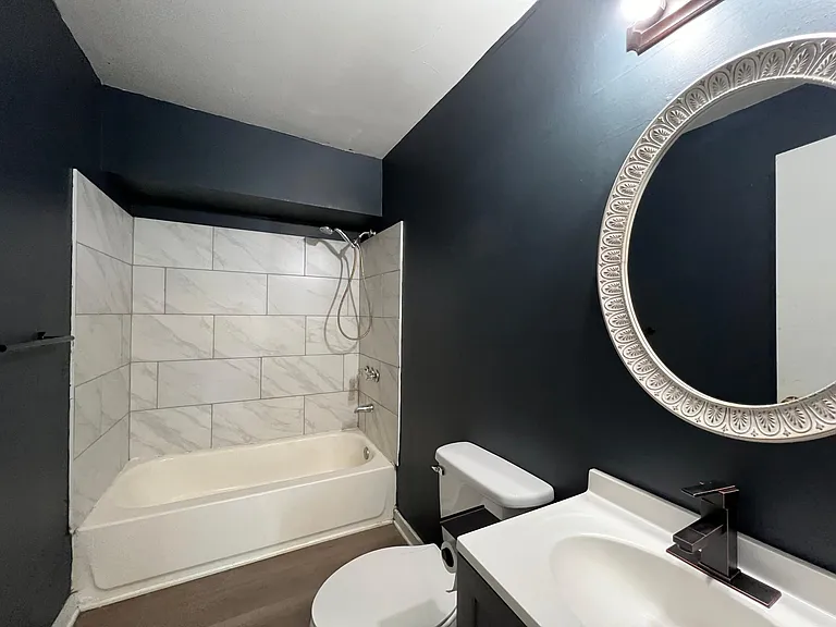 141 S Custer Ave — Photo 6